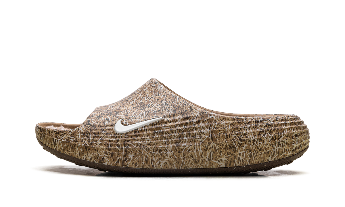 Overkicks - Nike ReactX Rejuven8 Slide .SWOOSH Touch Grass Wheat (IR0860-700) - vista lateral