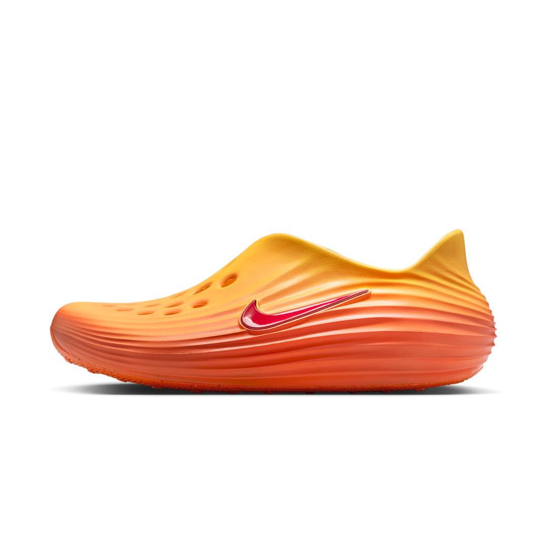 Overkicks - Nike ReactX Rejuven8 Topaz Gold Turf Orange Crimson (HV5060-700) - vista lateral