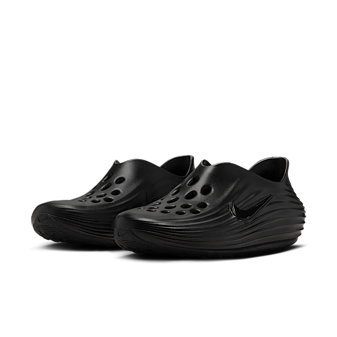 Overkicks - Nike ReactX Rejuven8 Triple Black (Womens) (HV5062-001) - vista trasera