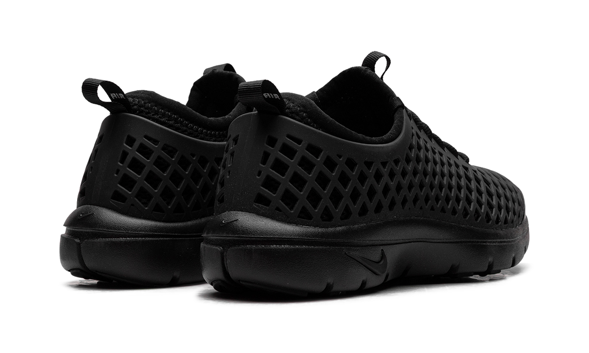 Overkicks - Nike Rejuven8 Run OG Black (Womens) (IF5958-002) - par completo