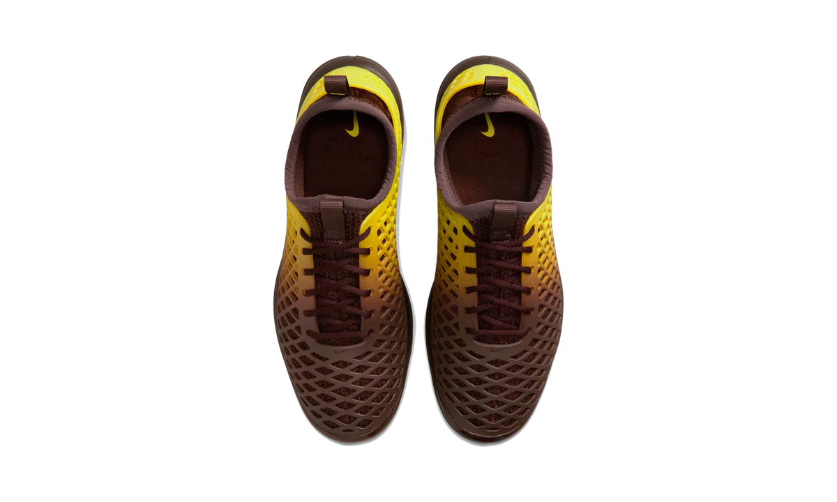 Overkicks - Nike Rejuven8 Run OG SE Dark Field Brown Bright Cactus (Womens) (IO9932-200) - vista superior