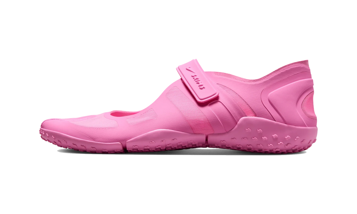 Overkicks - Nike Rift Mesh SKIMS Psychic Pink (Womens) (IO7694-600) - vista lateral