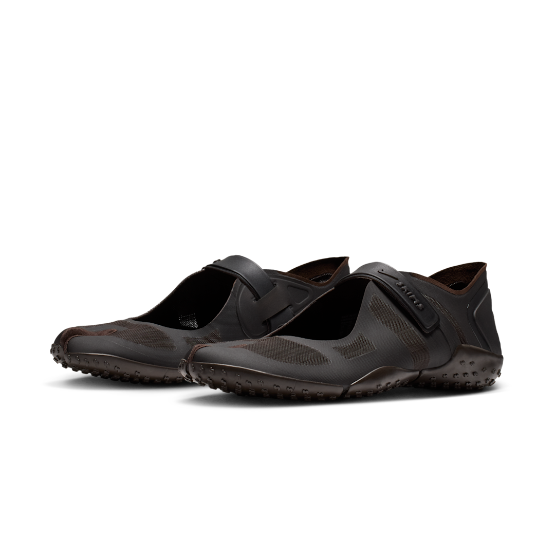 Overkicks - Nike Rift Mesh SKIMS Velvet Brown (Womens) (IO7694-200) - vista trasera
