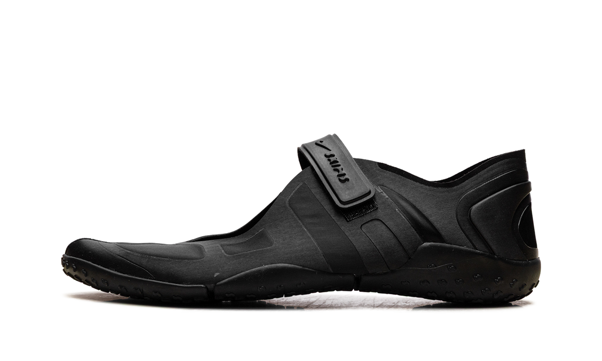 Overkicks - Nike Rift Satin SKIMS Black (Womens) (IQ7158-001) - vista lateral