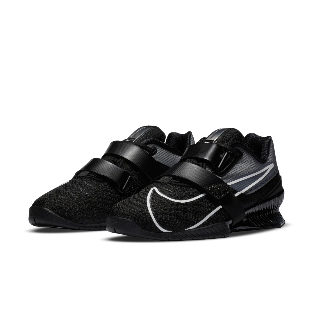 Overkicks - Nike Romaleos 4 Black White (CD3463-010) - vista trasera