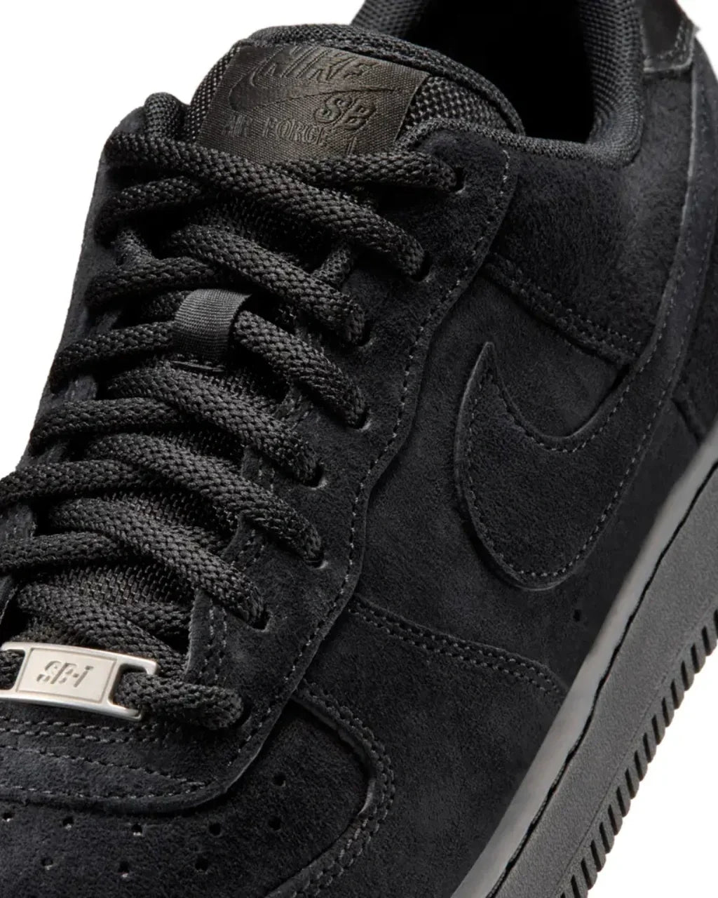 Overkicks - Nike SB Air Force 1 Low Triple Black (IW8068-001) - vista superior