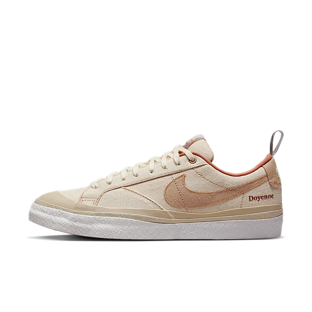 Overkicks - Nike SB Blazer Low Doyenne Skateboards (DZ3406-100) - vista lateral