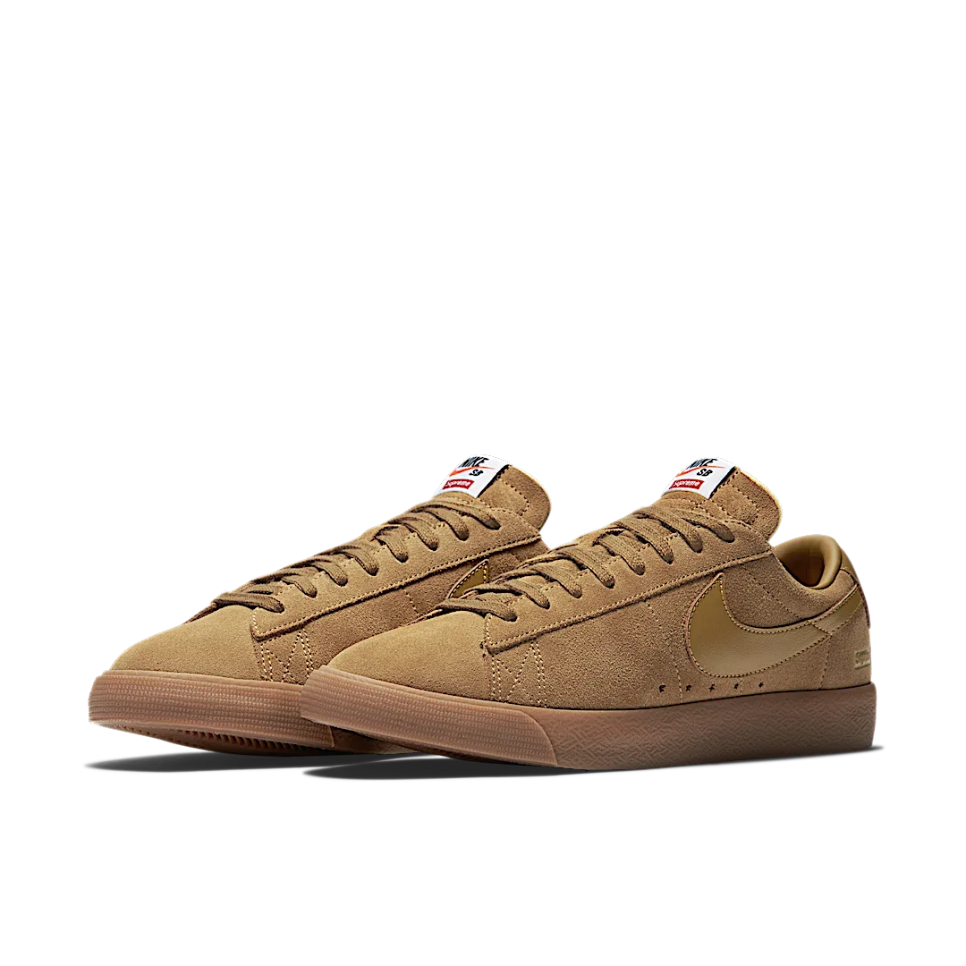 Overkicks - Nike SB Blazer Low GT Supreme Golden Beige (716890-229) - vista trasera