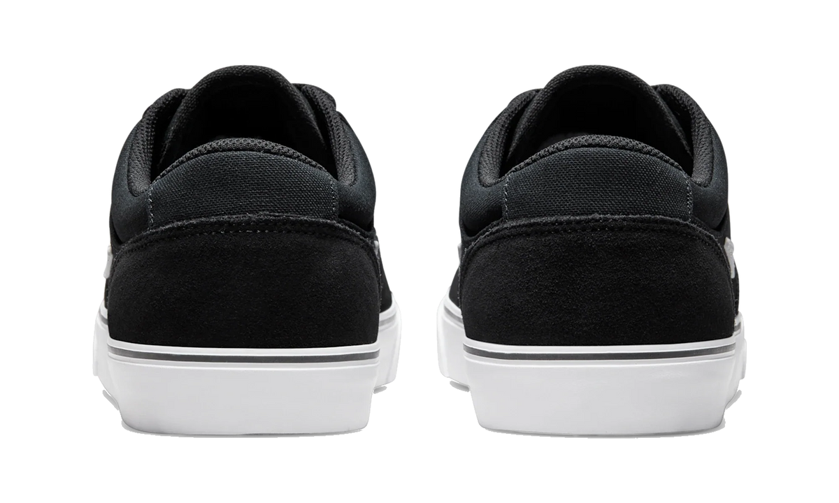 Overkicks - Nike SB Chron 2 Black (DM3493-001) - detalle