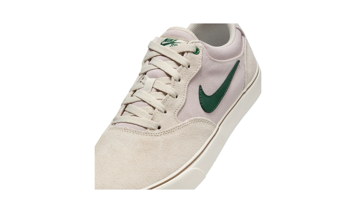 Overkicks - Nike SB Chron 2 Light Orewood Brown Fir (DM3493-103) - detalle lateral interior
