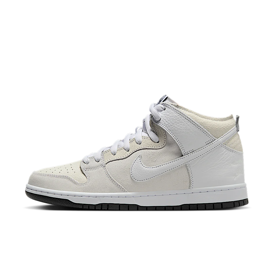 Overkicks - Nike SB Dunk High Antihero Skateboards (HM5837-100) - vista lateral