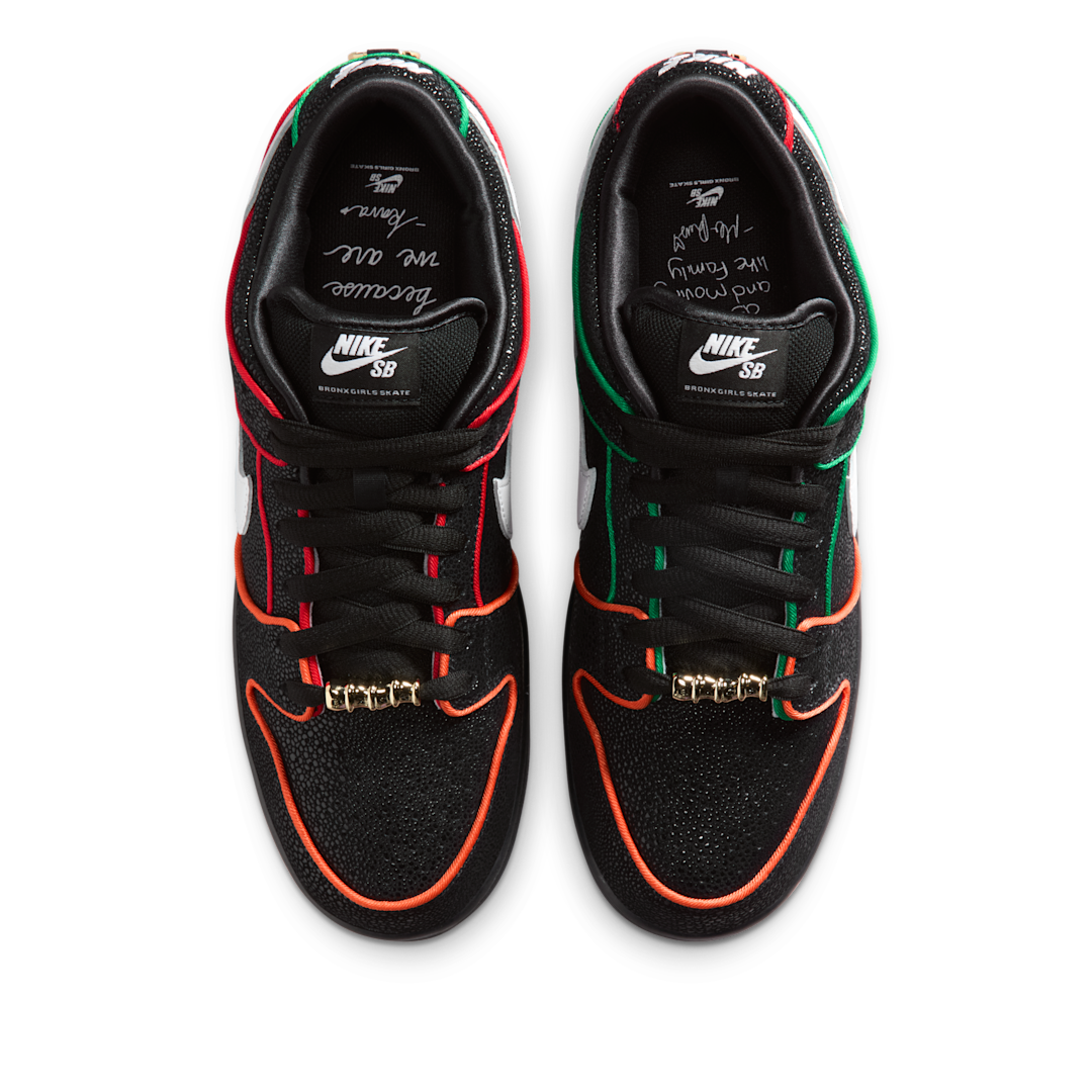 Overkicks - Nike SB Dunk Low Bronx Girls Skate (HV1664-001) - par completo