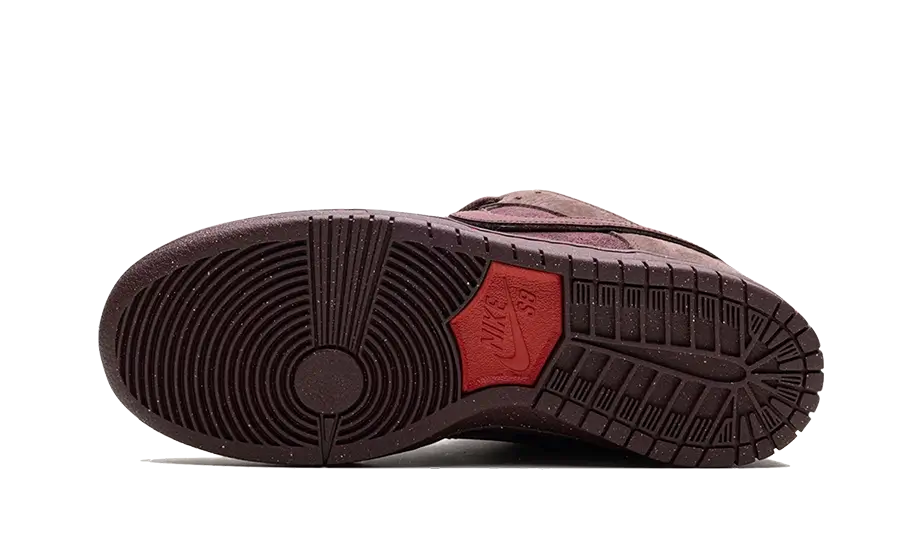 Overkicks - Nike SB Dunk Low City of Love Burgundy Crush (FN0619-600) - detalle suela