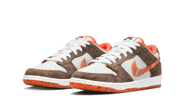 Overkicks - Nike SB Dunk Low Crushed DC (DH7782-001) - vista trasera