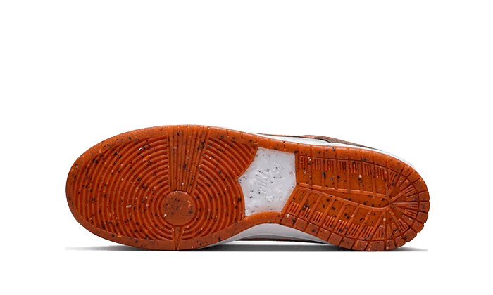 Overkicks - Nike SB Dunk Low Crushed DC (DH7782-001) - par completo