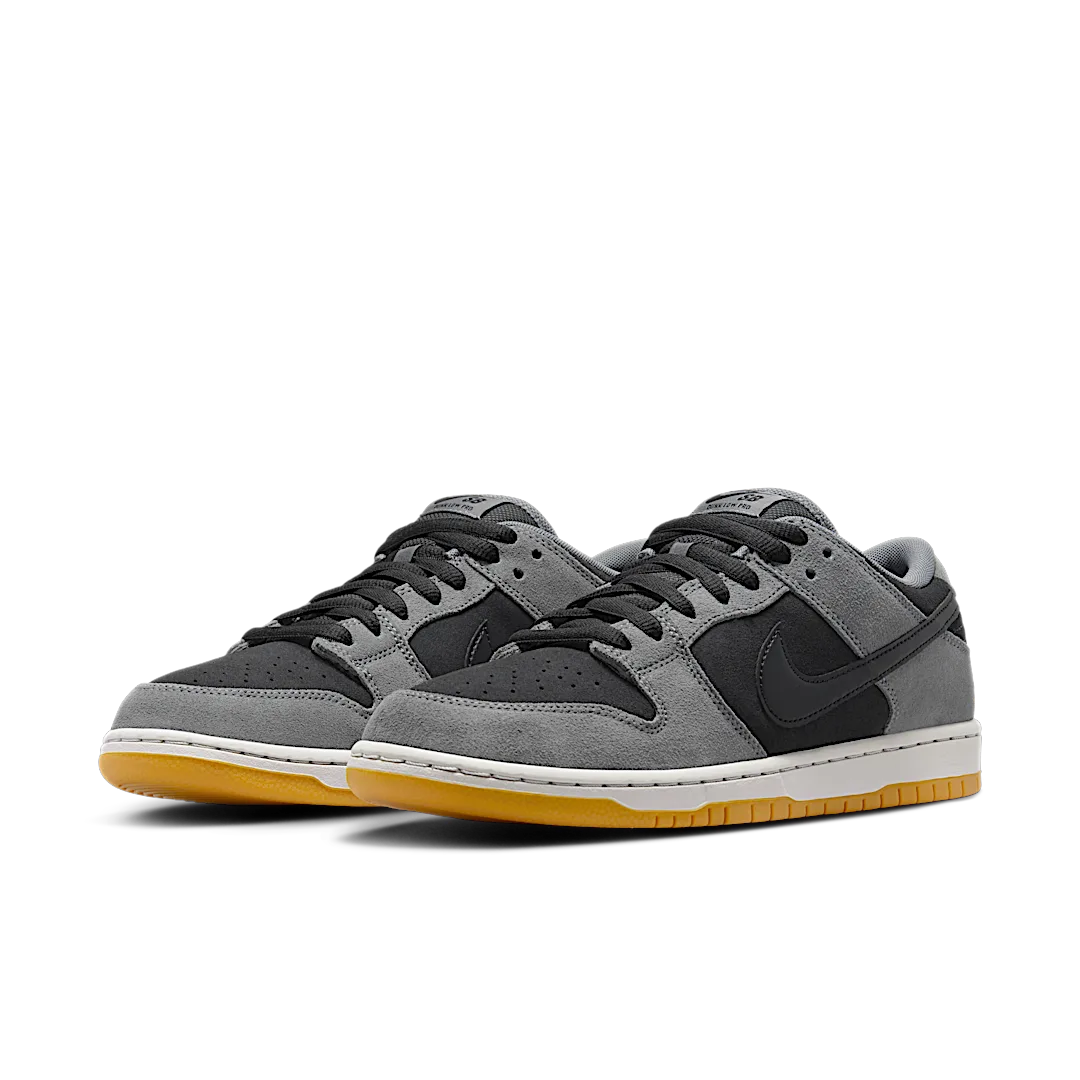 Overkicks - Nike SB Dunk Low Dark Smoke Grey (HF3063-001) - vista trasera