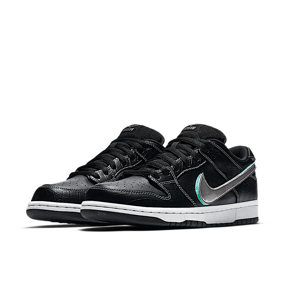 Overkicks - Nike SB Dunk Low Diamond Supply Co. Black Diamond (BV1310-001) - vista trasera