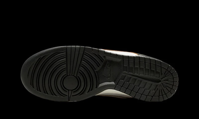 Overkicks - Nike SB Dunk Low HUF San Francisco (FD8775-001) - detalle suela