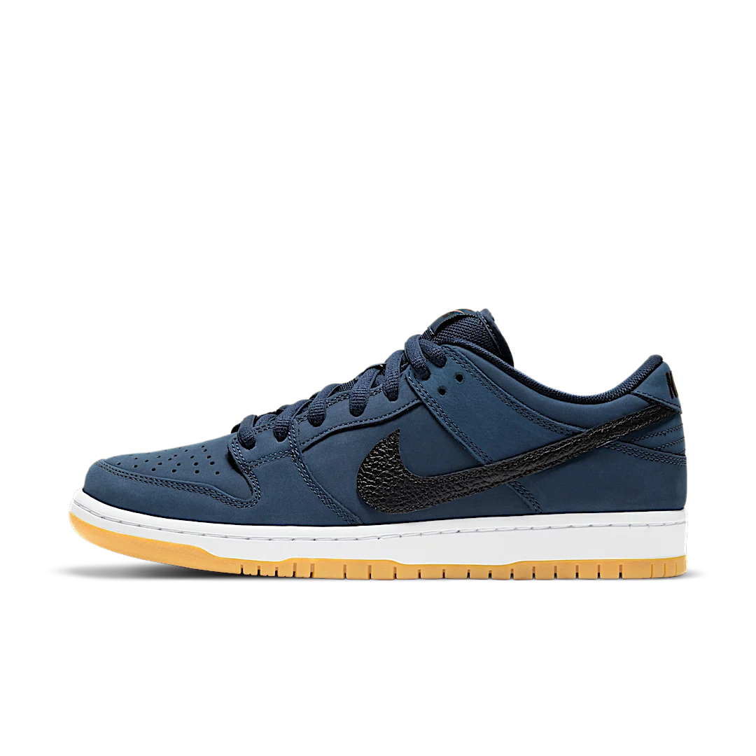 Overkicks - Nike SB Dunk Low Navy Black Gum (CW7463-401) - vista lateral
