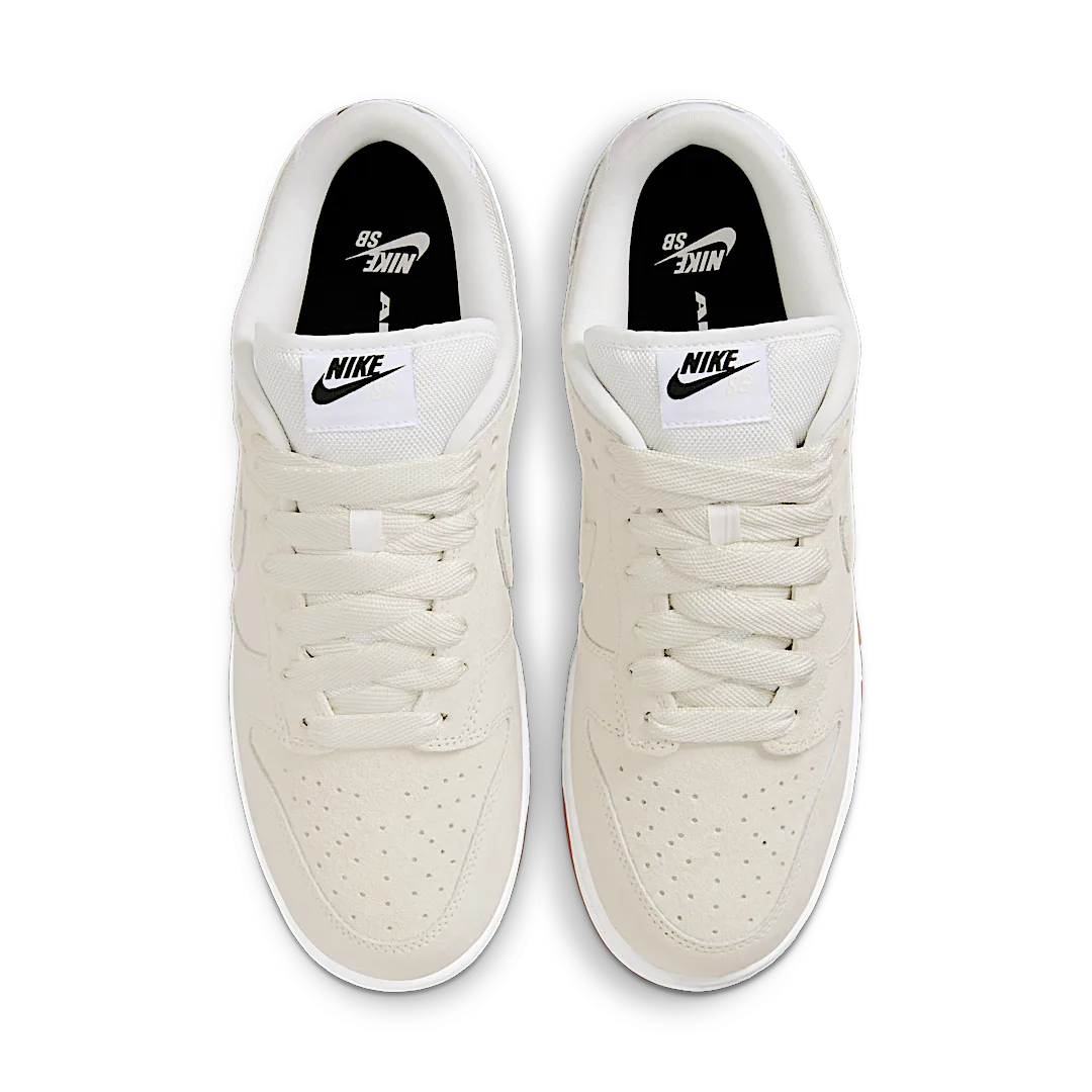 Overkicks - Nike SB Dunk Low Pro B Pale Ivory (HJ0367-100) - par completo