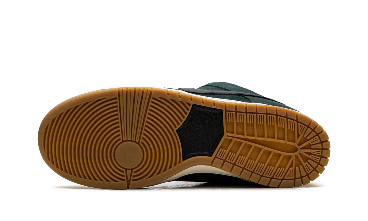 Overkicks - Nike SB Dunk Low Pro Deep Fir (FJ1674-300) - vista superior