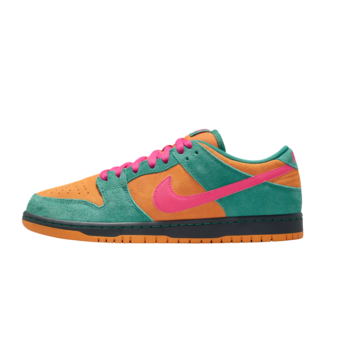 Overkicks - Nike SB Dunk Low Pro Green Noise Watermelon (HQ1625-301) - vista lateral