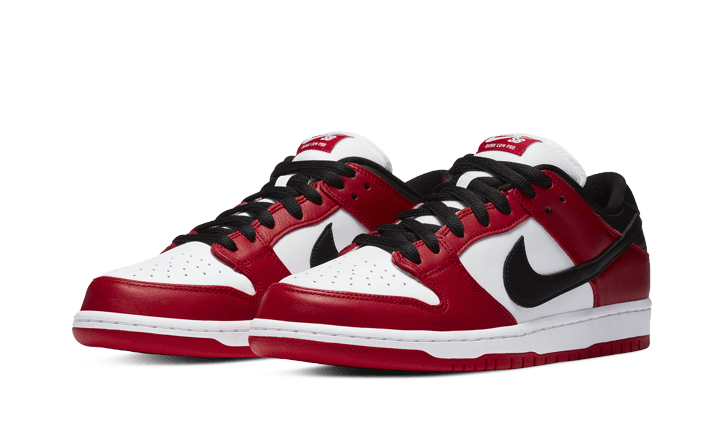 Overkicks - Nike SB Dunk Low Pro J-Pack Chicago (BQ6817-600) - vista trasera