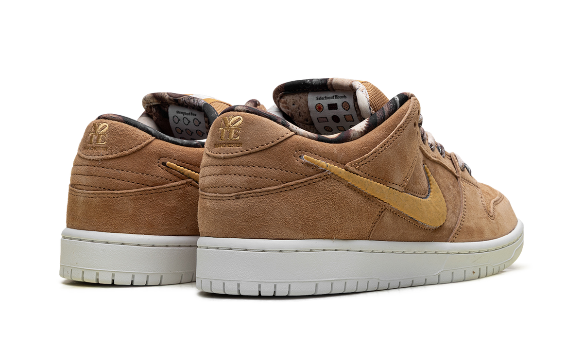 Overkicks - Nike SB Dunk Low Pro NOTE Shop Manchester Brew and Biscuits (IO9508-200) - par completo