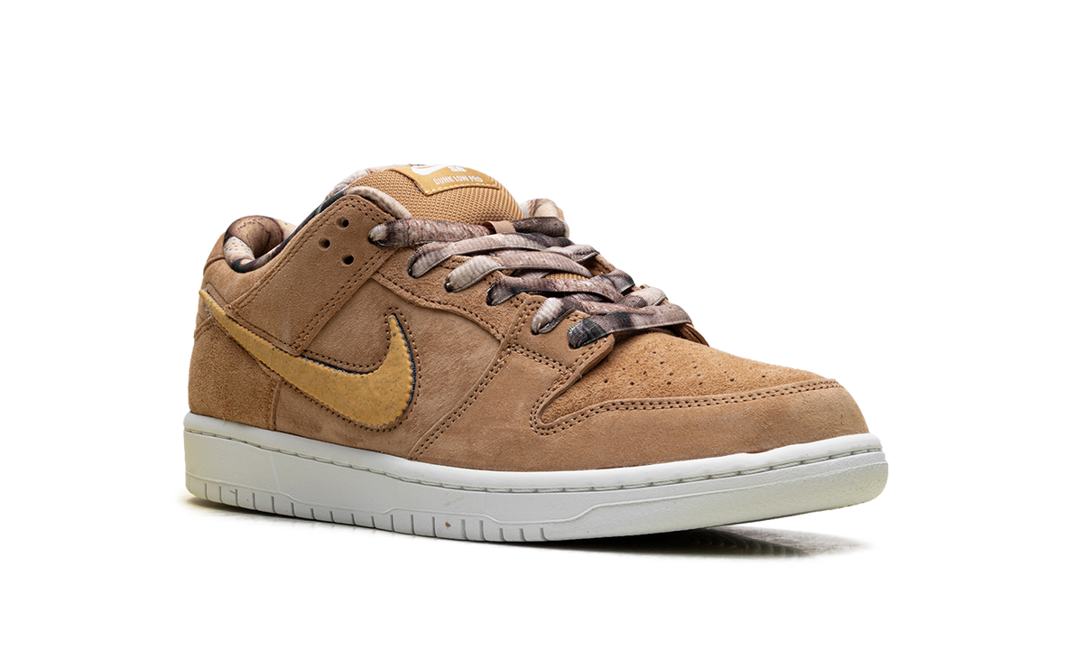 Overkicks - Nike SB Dunk Low Pro NOTE Shop Manchester Brew and Biscuits (IO9508-200) - detalle lateral interior