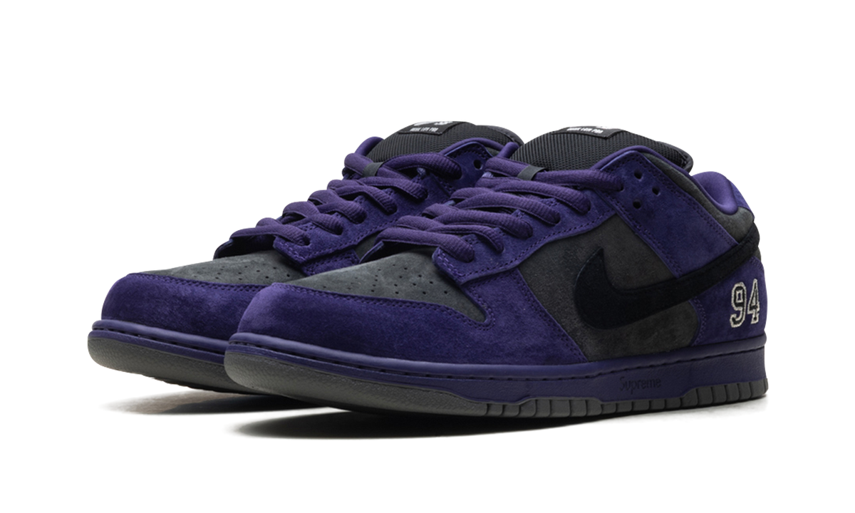 Overkicks - Nike SB Dunk Low Supreme 94 Ink (HQ8487-500) - vista trasera