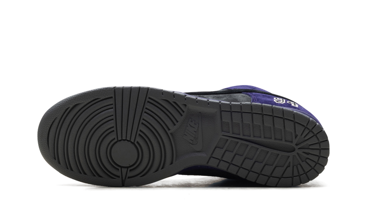 Overkicks - Nike SB Dunk Low Supreme 94 Ink (HQ8487-500) - vista superior