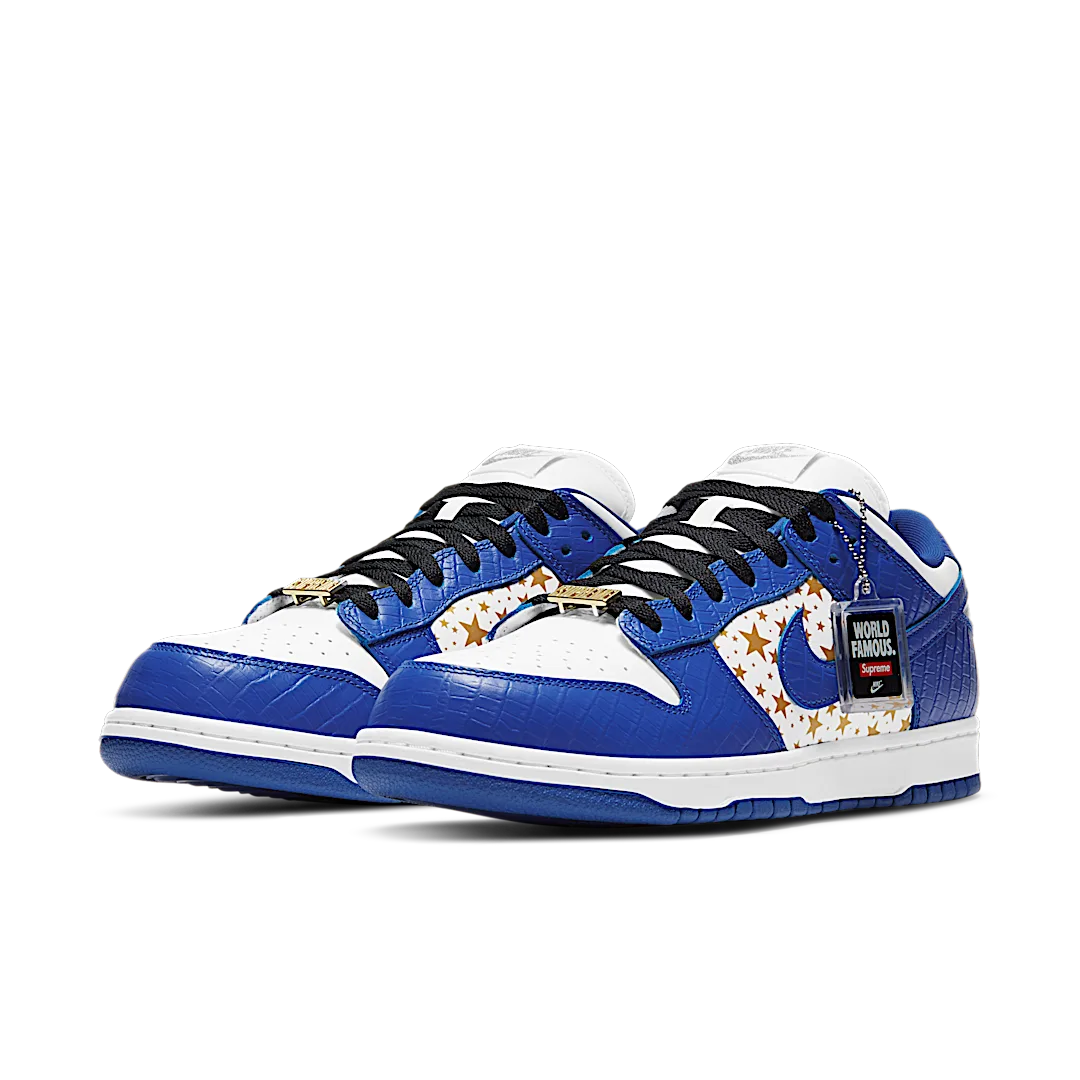 Overkicks - Nike SB Dunk Low Supreme Stars Hyper Royal (2021) (DH3228-100) - vista trasera