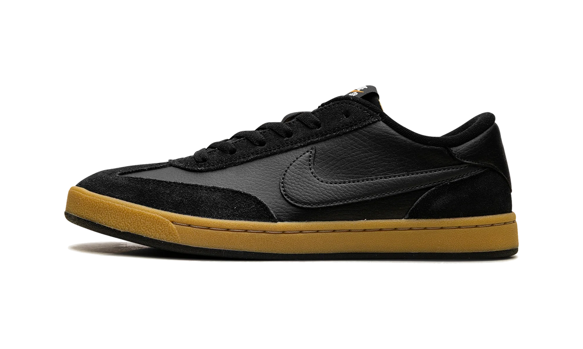 Overkicks - Nike SB FC Classic Black Anthracite Gum (909096-008) - vista lateral