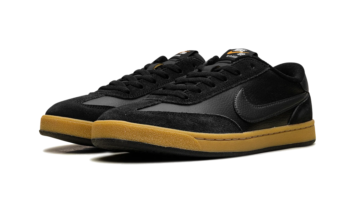 Overkicks - Nike SB FC Classic Black Anthracite Gum (909096-008) - vista trasera