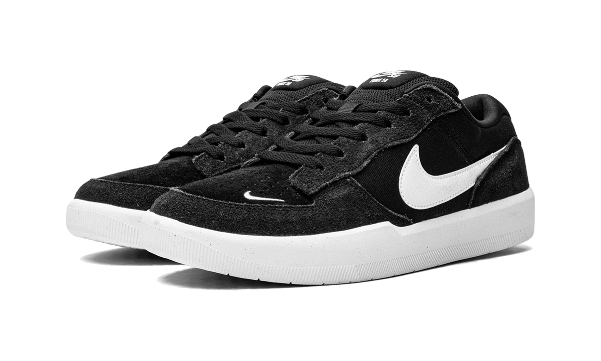 Overkicks - Nike SB Force 58 Black White (CZ2959-001) - vista trasera