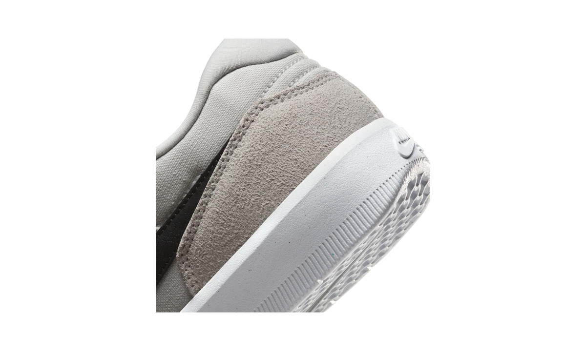 Overkicks - Nike SB Force 58 Photon Dust (CZ2959-003) - detalle