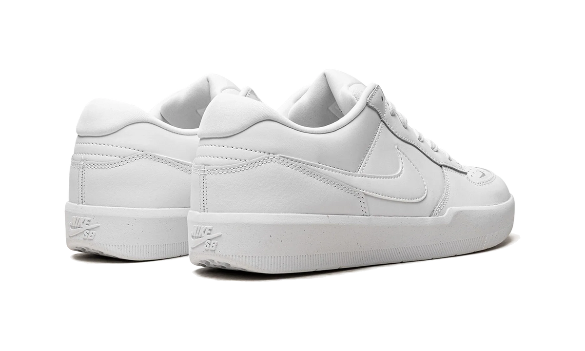 Overkicks - Nike SB Force 58 Premium Triple White (DH7505-100) - par completo