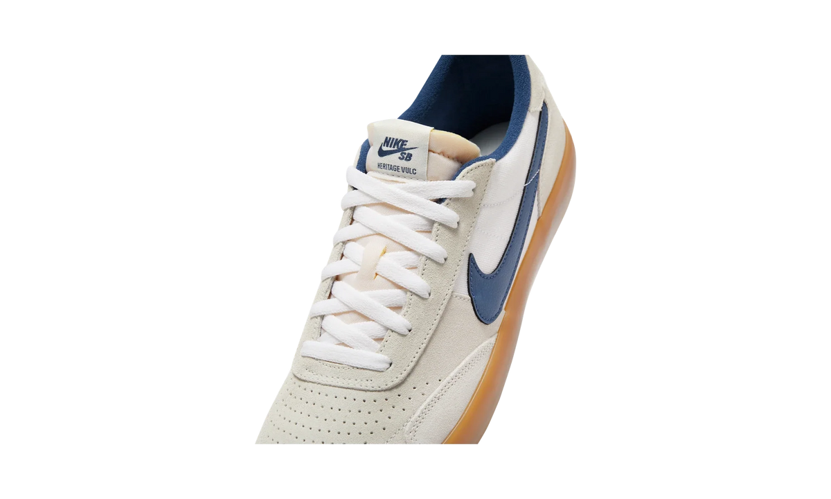 Overkicks - Nike SB Heritage Vulc Summit White Navy Gum (CD5010-102) - detalle lateral interior