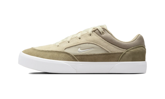 Overkicks - Nike SB Malor Light Khaki Neutral Olive Desert Khaki Pale Ivory (FV6064-201) - vista lateral