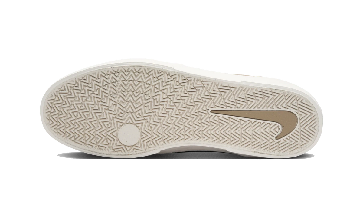 Overkicks - Nike SB Malor Seaweed Khaki Phantom (FV6064-300) - par completo