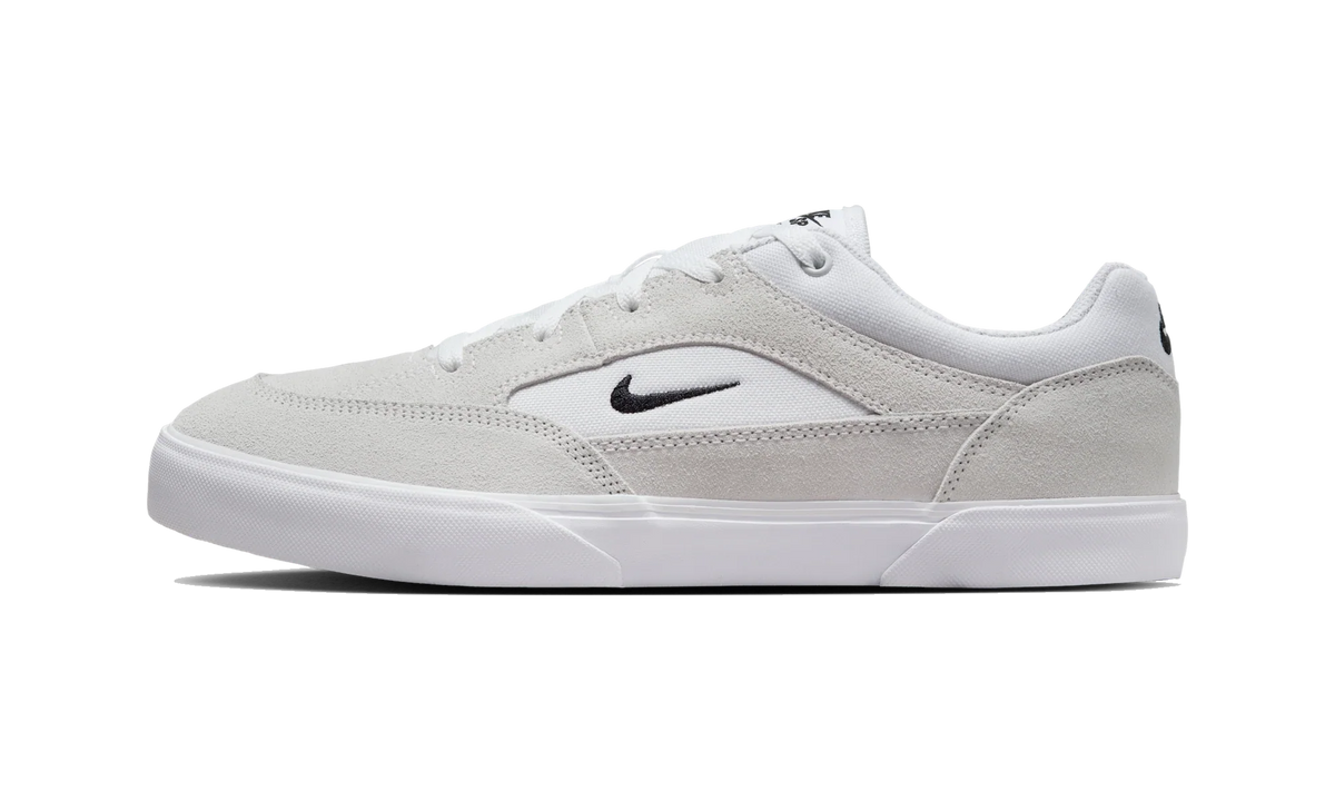 Overkicks - Nike SB Malor White Summit White (FV6064-101) - vista lateral