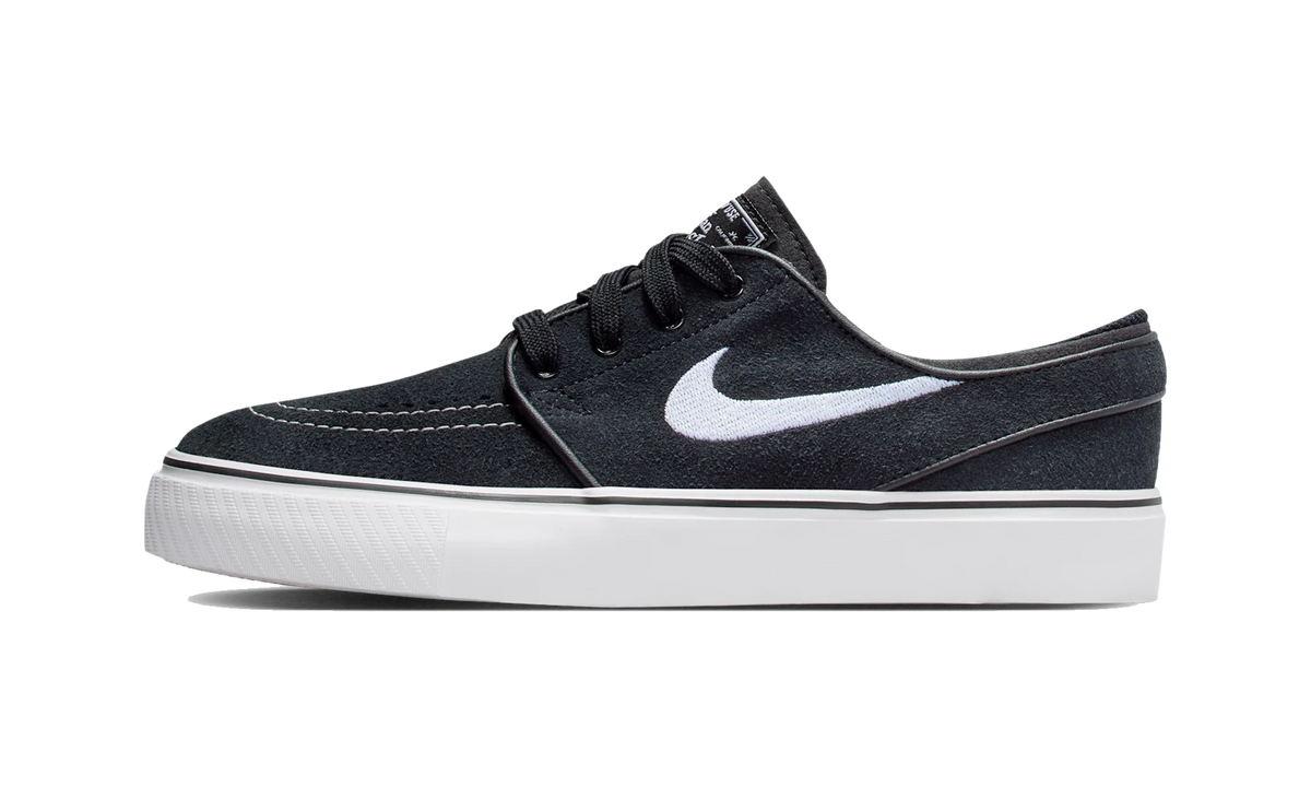 Overkicks - Nike SB Stefan Janoski Black White (GS) (525104-029) - vista lateral