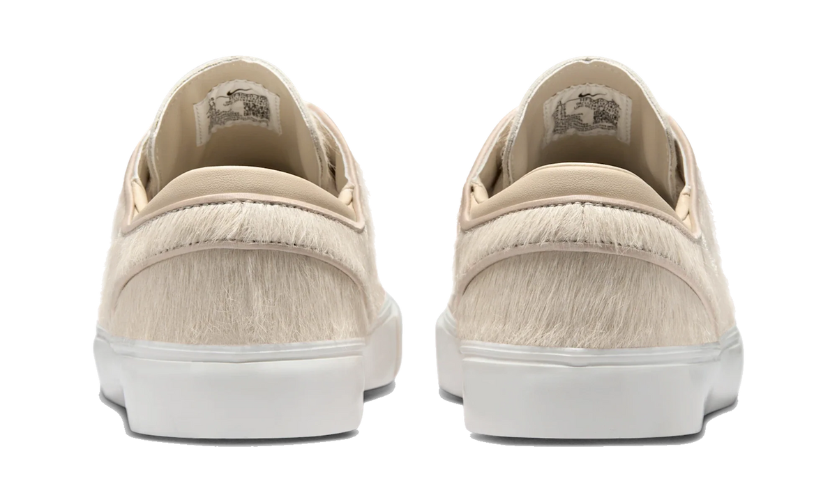 Overkicks - Nike SB Zoom Janoski OG+ SE Pearl White Summit White Mystic Hibiscus (HF3060-200) - detalle talon