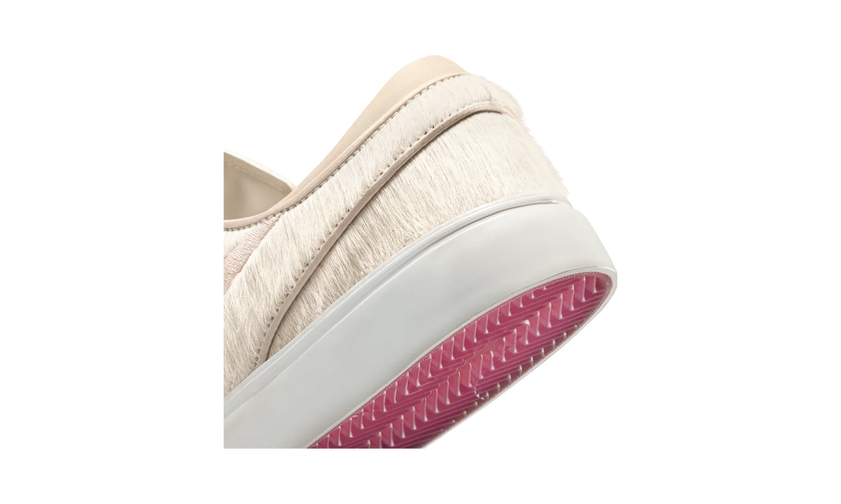 Overkicks - Nike SB Zoom Janoski OG+ SE Pearl White Summit White Mystic Hibiscus (HF3060-200) - detalle