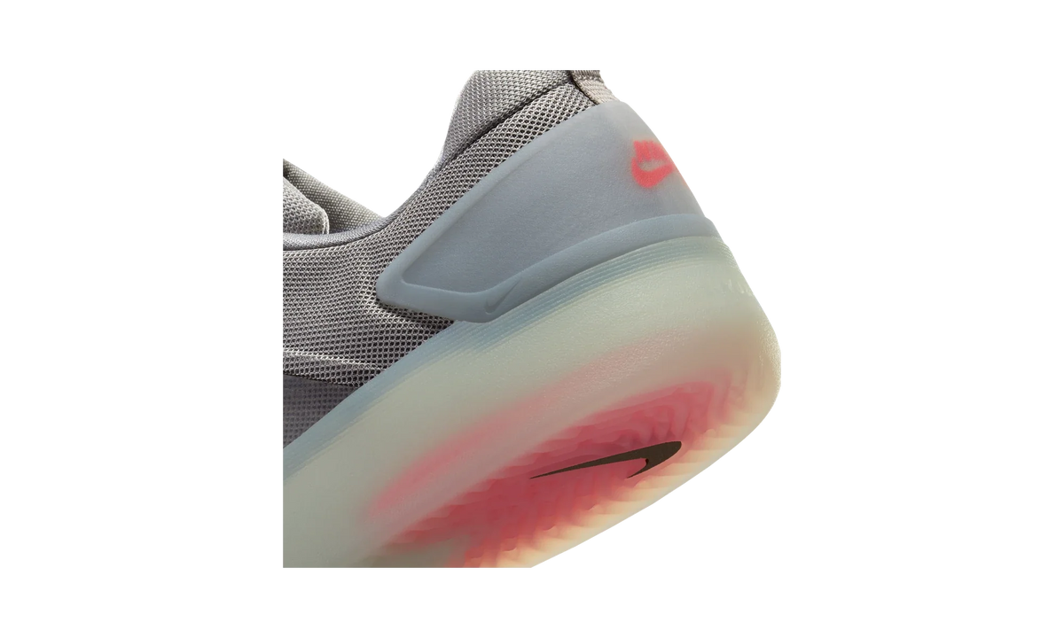 Overkicks - Nike SB Zoom Nyjah 4 College Grey Bright Crimson (FQ1273-001) - detalle