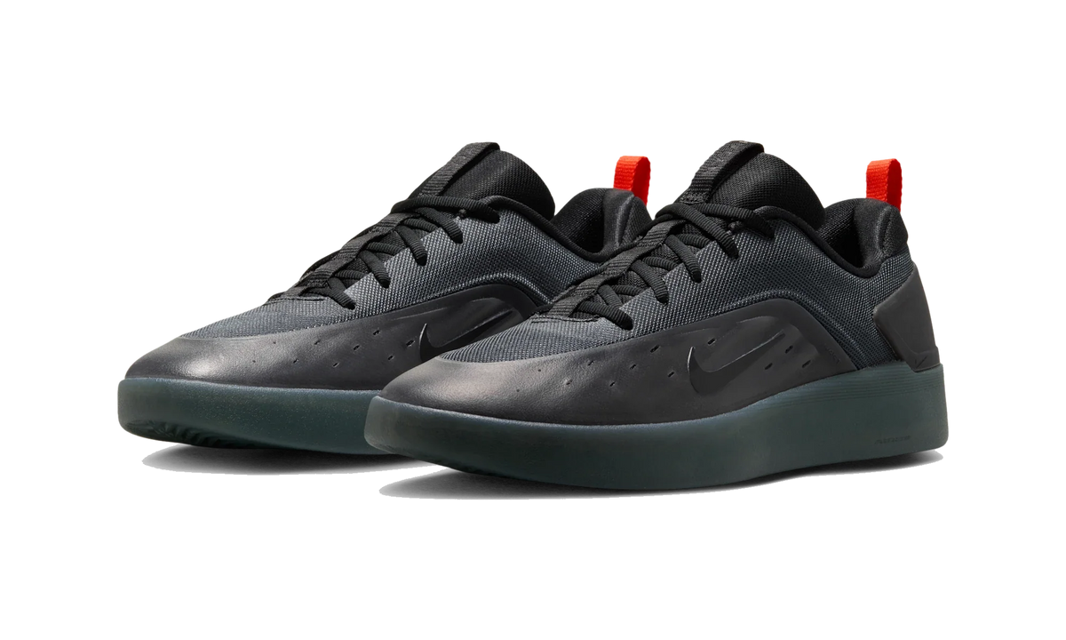 Overkicks - Nike SB Zoom Nyjah 4 Cool Grey Wolf Grey (FQ1273-003) - vista trasera