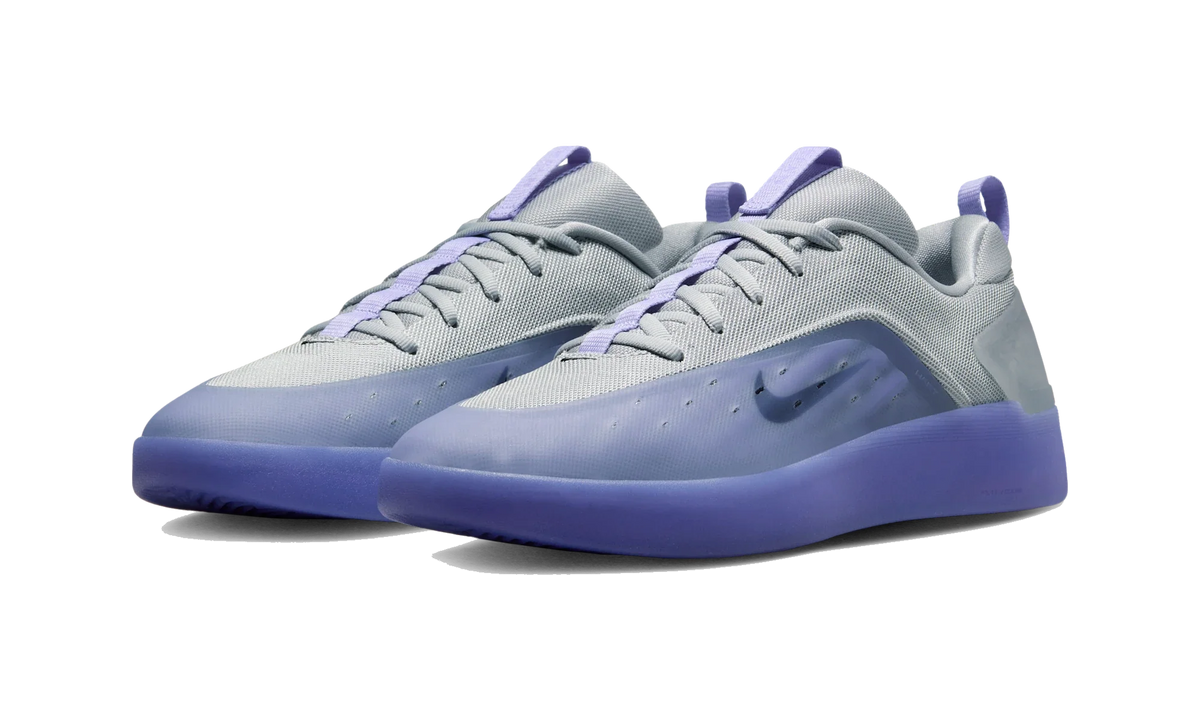 Overkicks - Nike SB Zoom Nyjah 4 Light Thistle Wolf Grey (FQ1273-500) - vista trasera