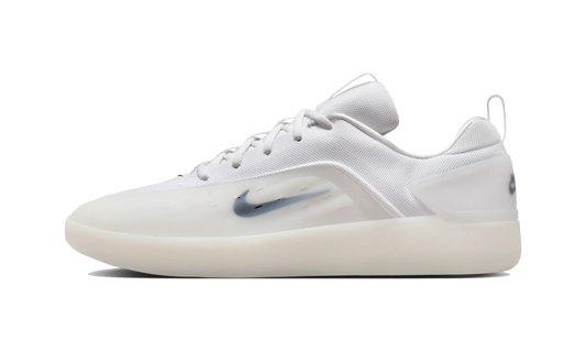 Overkicks - Nike SB Zoom Nyjah 4 White Black (FQ1273-100) - vista lateral
