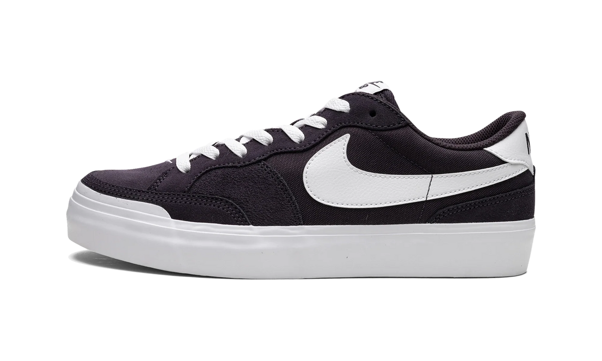 Overkicks - Nike SB Zoom Pogo Cave Purple (Womens) (DR9114-500) - vista lateral