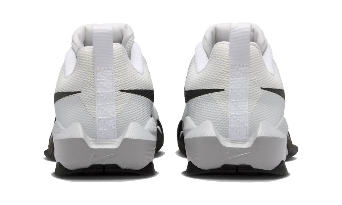 Overkicks - Nike ST Dynamite White Pure Platinum Black (GS) (IH2308-101) - imagen 6